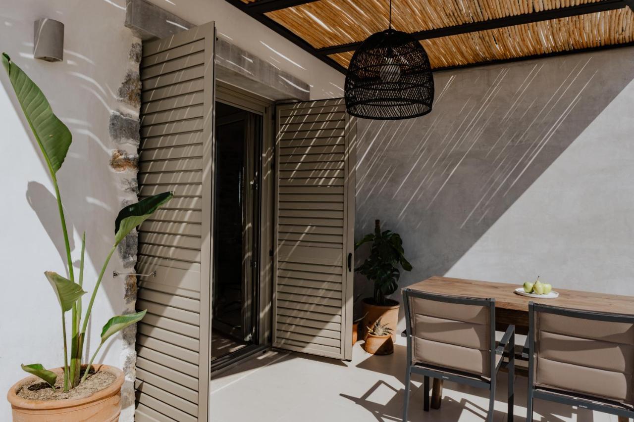 Antigone'S Stone House Villa ปลาเกียส ภายนอก รูปภาพ